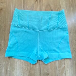 NWOT aerie Active shorts!